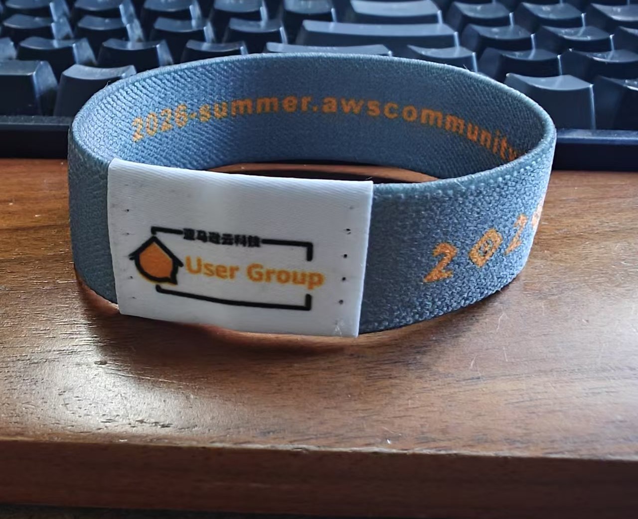 AWS UG Community Day NFC 手环，带有 User Group 标识