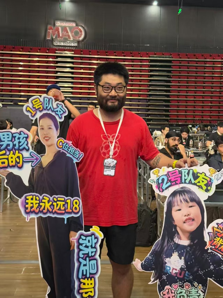 我和 KT 板队友 — 这个小队齐整